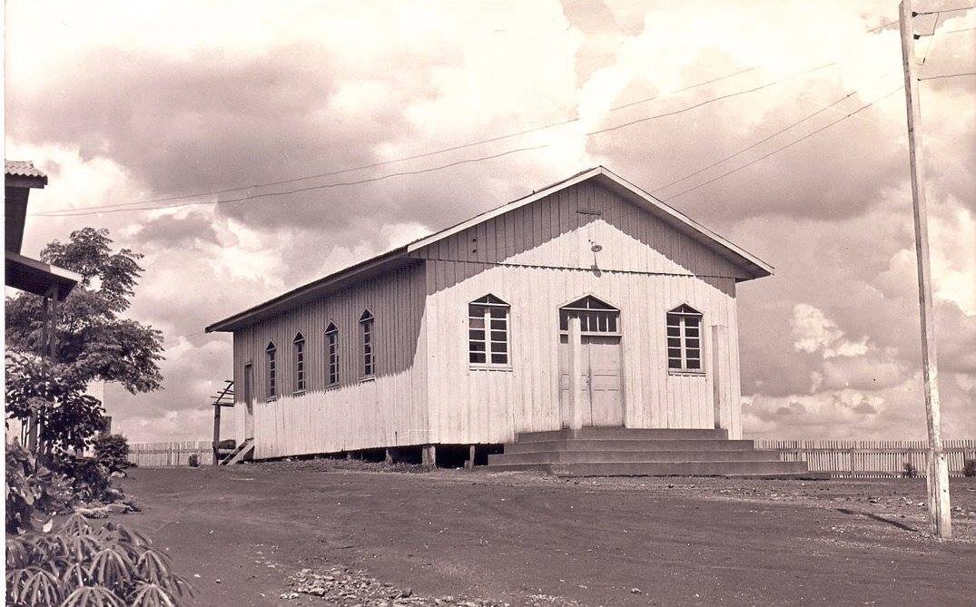 Primeira igreja do Brasmadeira - Década de 1980