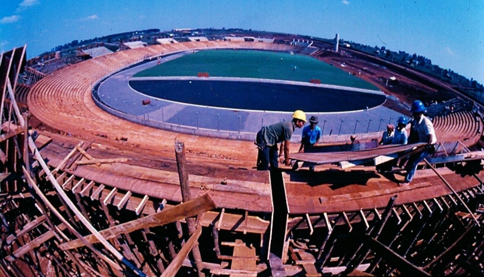 Construção do Olímpico Regional - Década de 1980