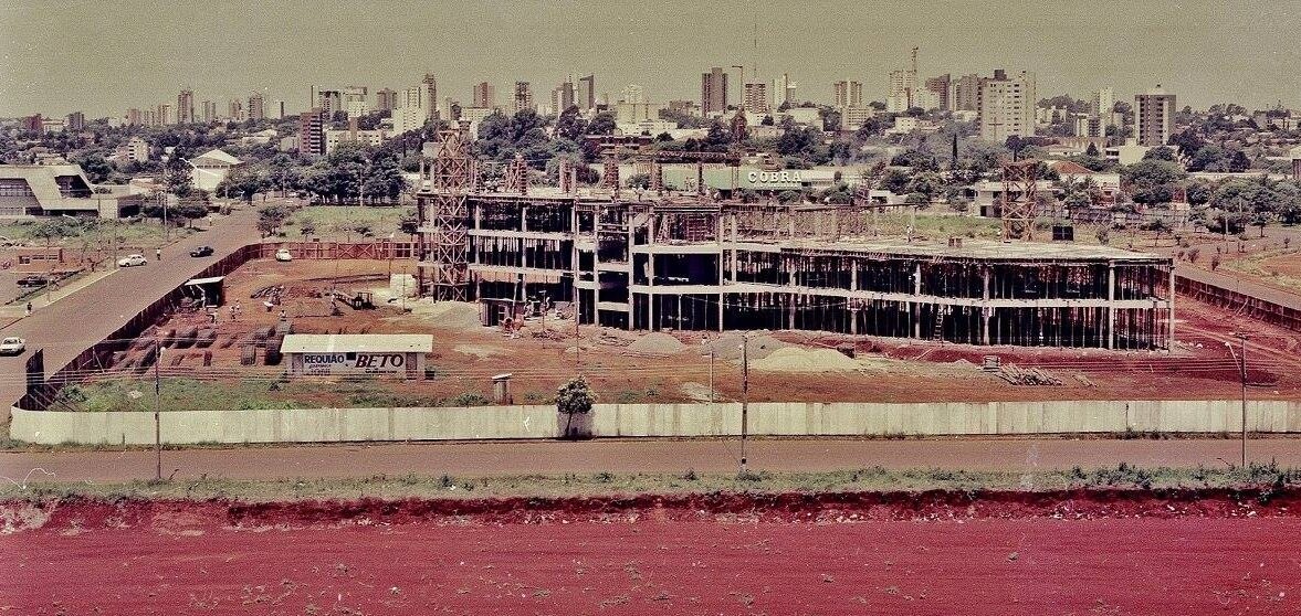 Construção do Paço Municipal - Década de 1990