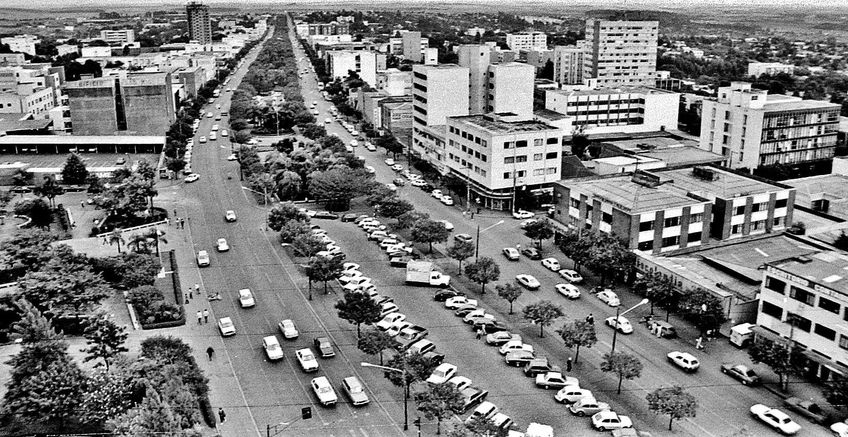 Avenida Brasil - Década de 1980