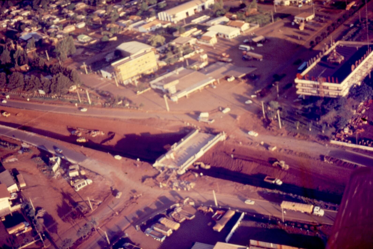 Construção do Viaduto do Carelli - Ano desconhecido